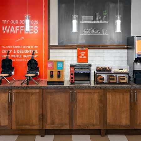 Hampton Inn And Suites Clayton/St. Louis-Galleria Area מראה חיצוני תמונה