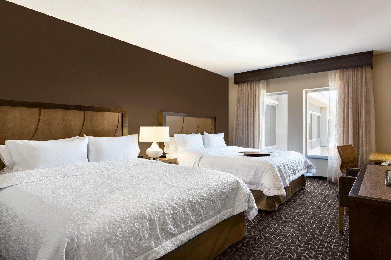 Hampton Inn And Suites Clayton/St. Louis-Galleria Area מראה חיצוני תמונה