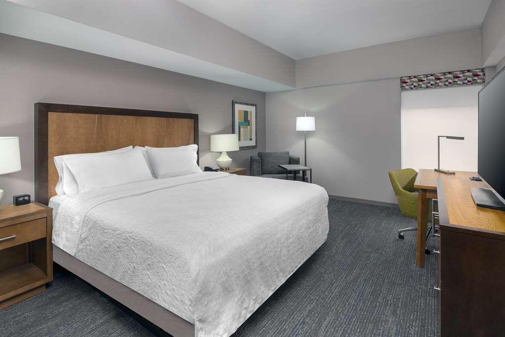 Hampton Inn And Suites Clayton/St. Louis-Galleria Area חדר תמונה