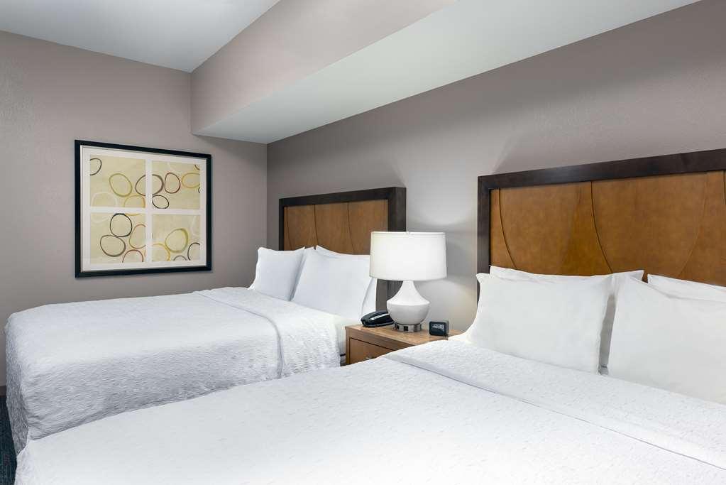 Hampton Inn And Suites Clayton/St. Louis-Galleria Area חדר תמונה