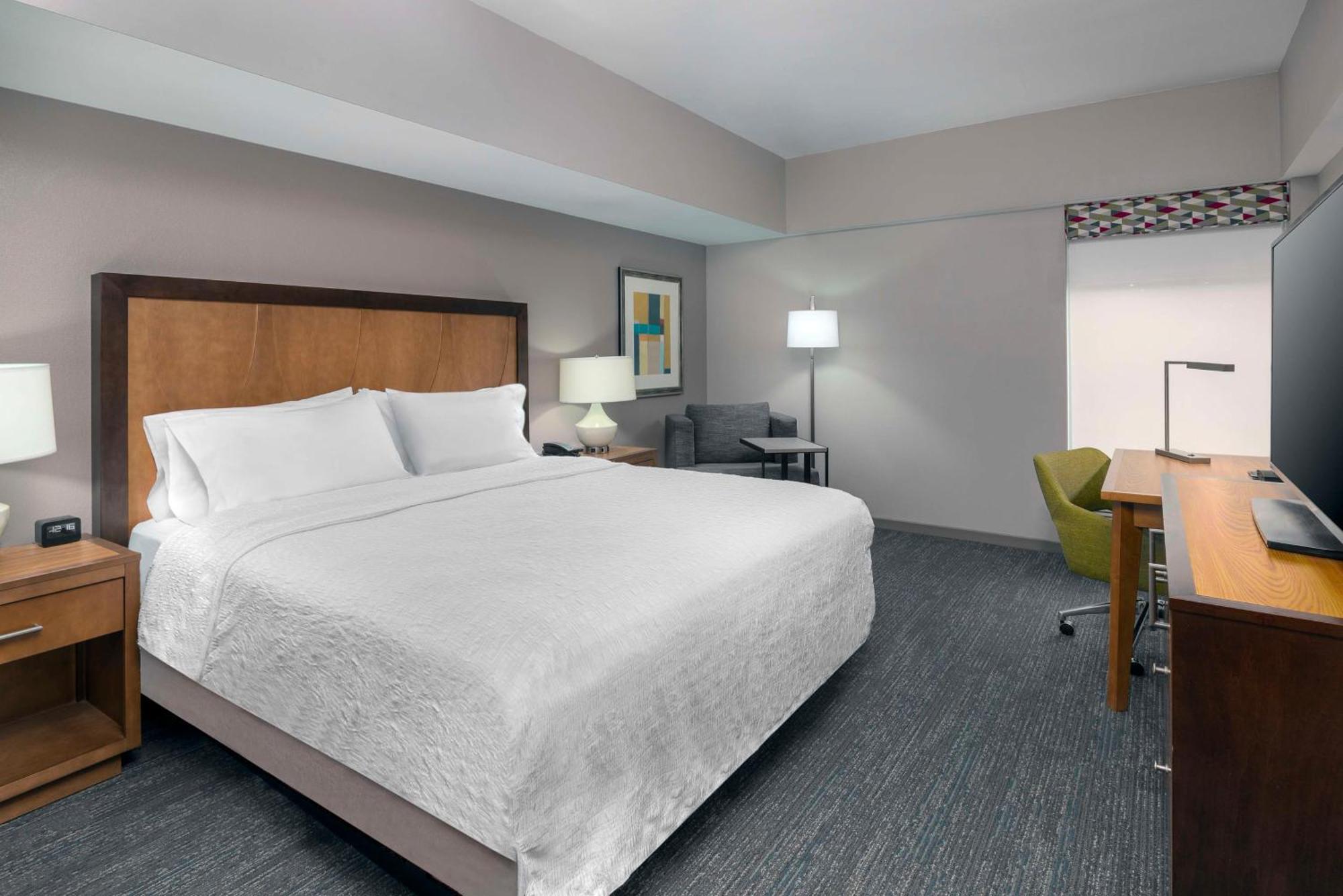 Hampton Inn And Suites Clayton/St. Louis-Galleria Area מראה חיצוני תמונה