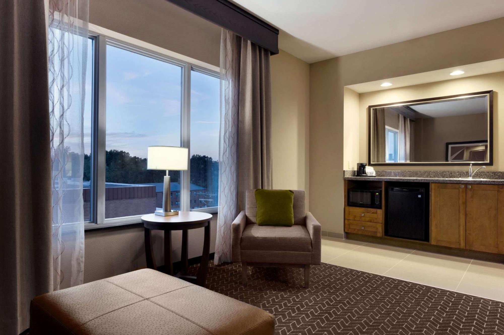 Hampton Inn And Suites Clayton/St. Louis-Galleria Area מראה חיצוני תמונה