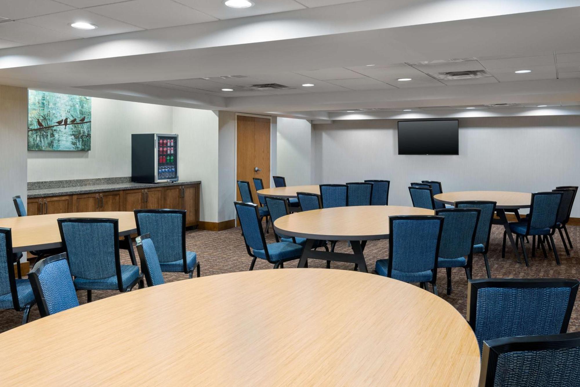 Hampton Inn And Suites Clayton/St. Louis-Galleria Area מראה חיצוני תמונה